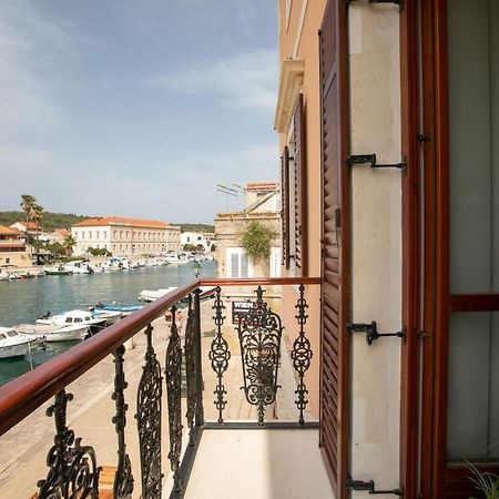 Ancora Faros Apartment Stari Grad  Luaran gambar