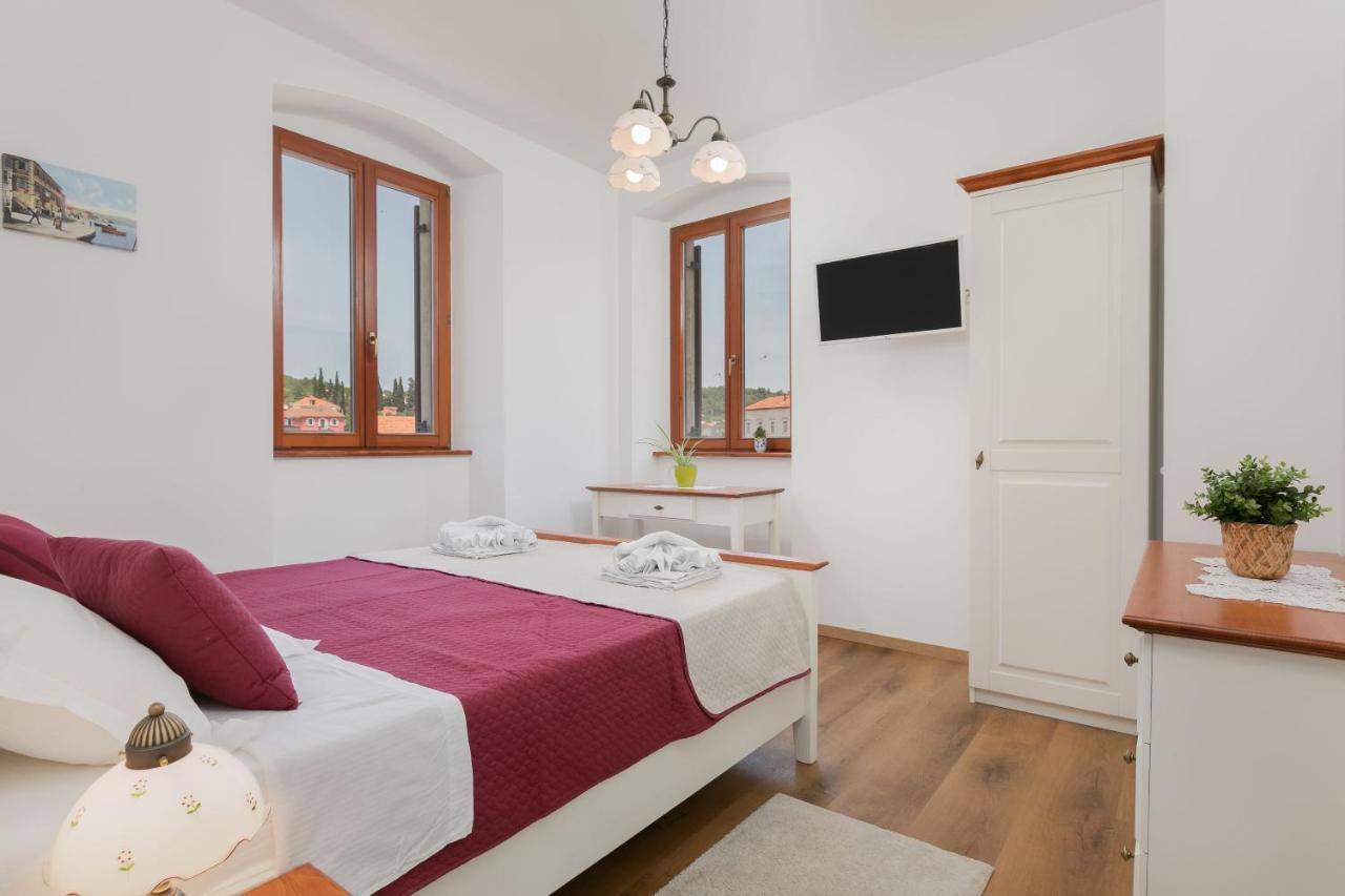 Ancora Faros Apartment Stari Grad  Luaran gambar