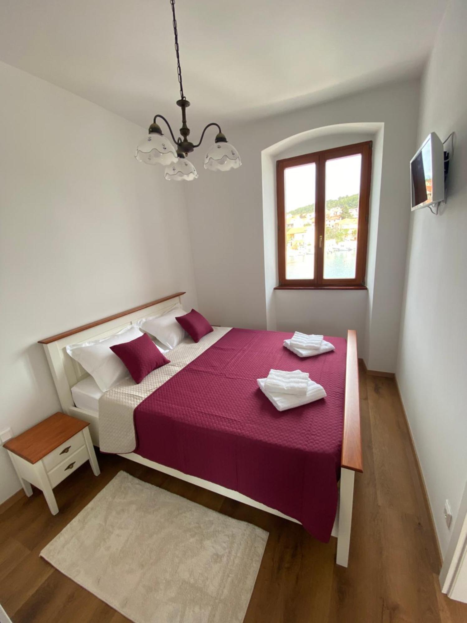 Ancora Faros Apartment Stari Grad  Bilik gambar