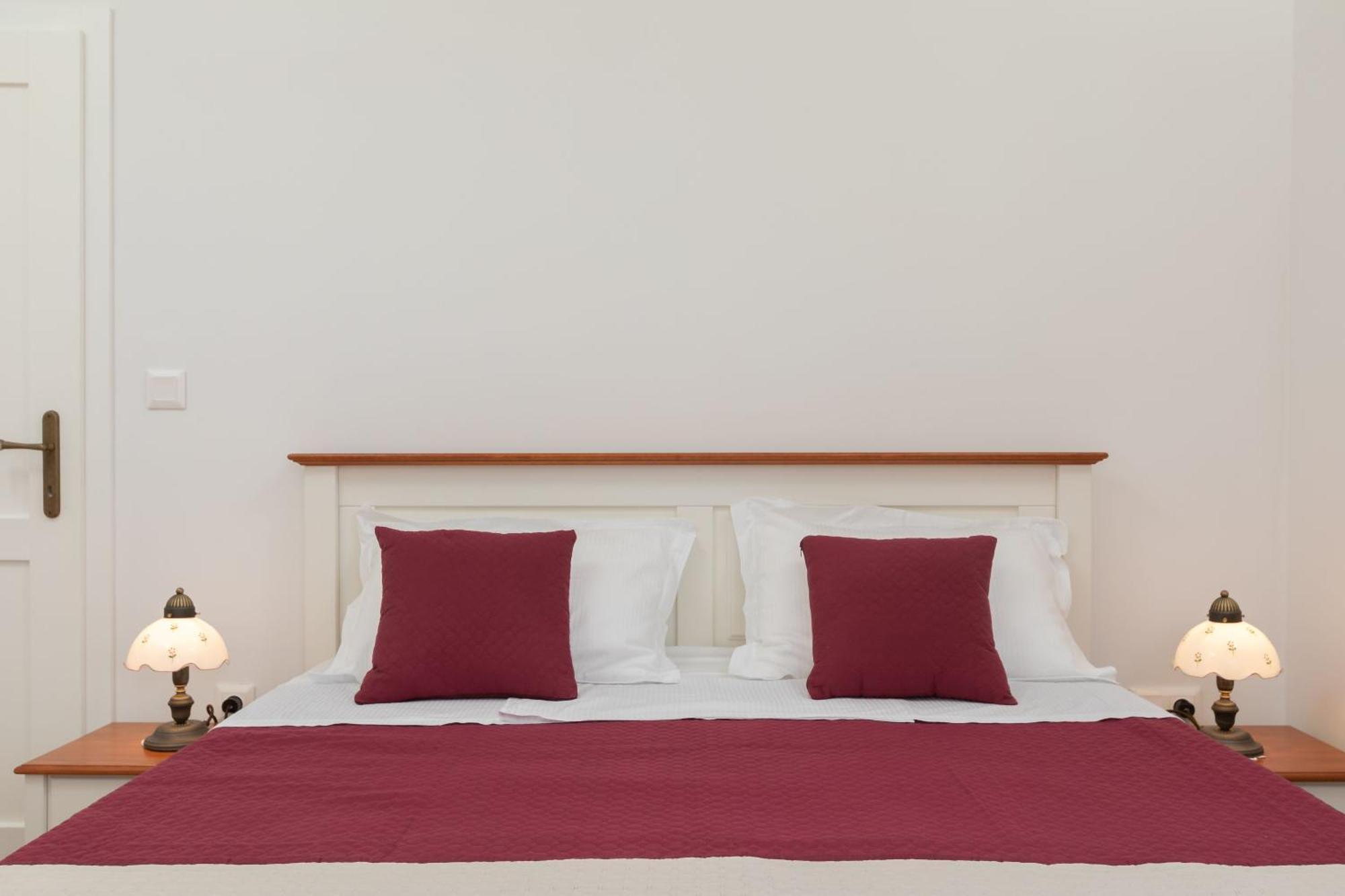 Ancora Faros Apartment Stari Grad  Bilik gambar