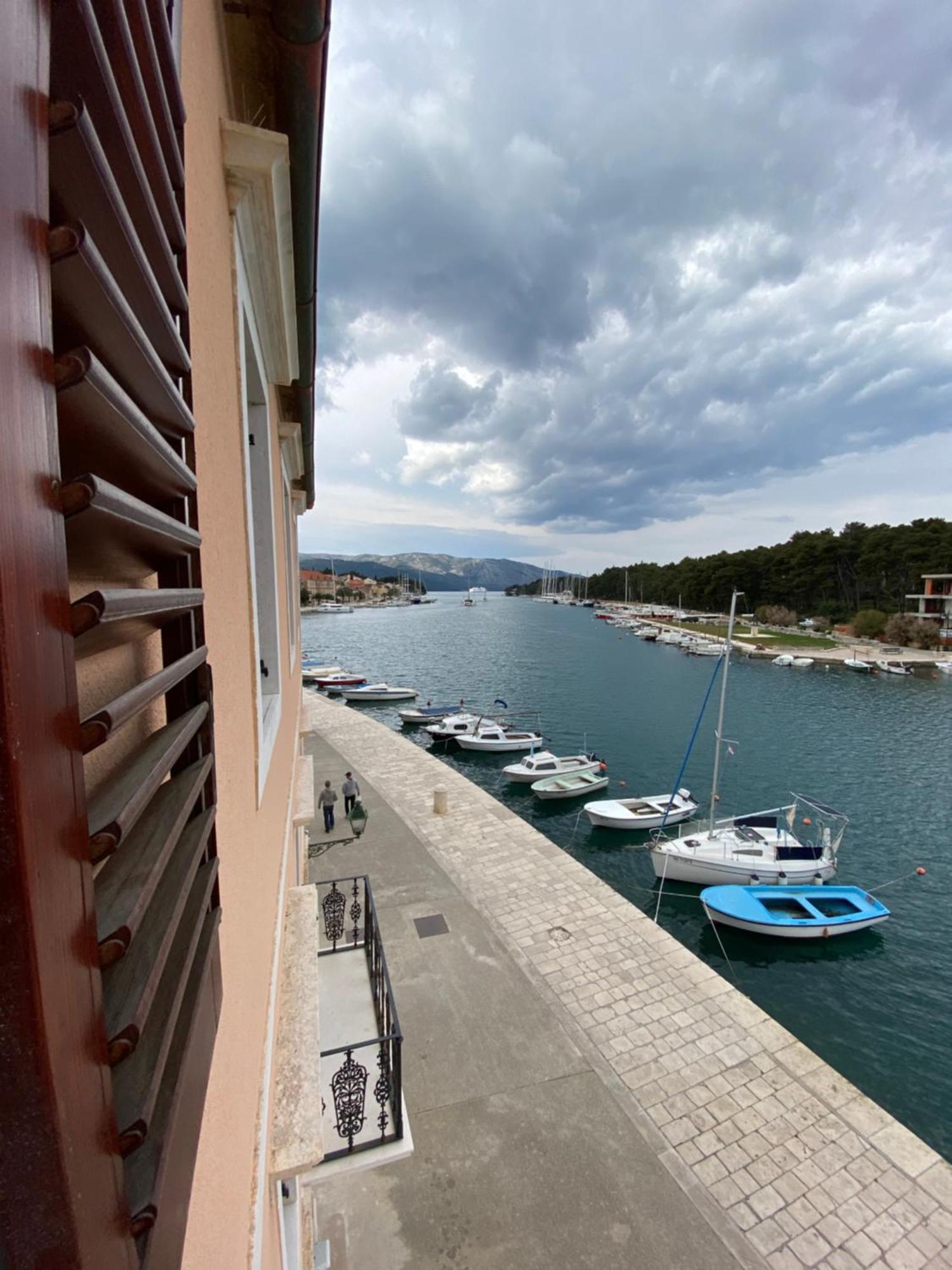 Ancora Faros Apartment Stari Grad  Bilik gambar